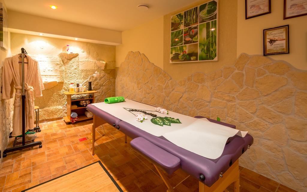 Sporthotel リエパーヤ エクステリア 写真